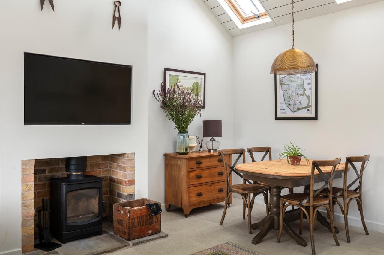 Linseed Barn- Stamford Holiday Cottages Exteriör bild